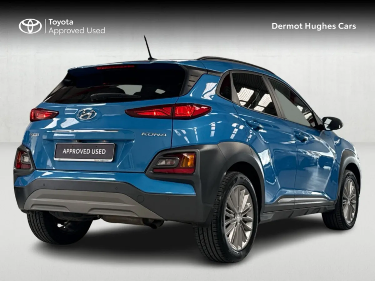 Hyundai KONA KAUAI EXECUTIVE 5DR DIESEL - Image 2