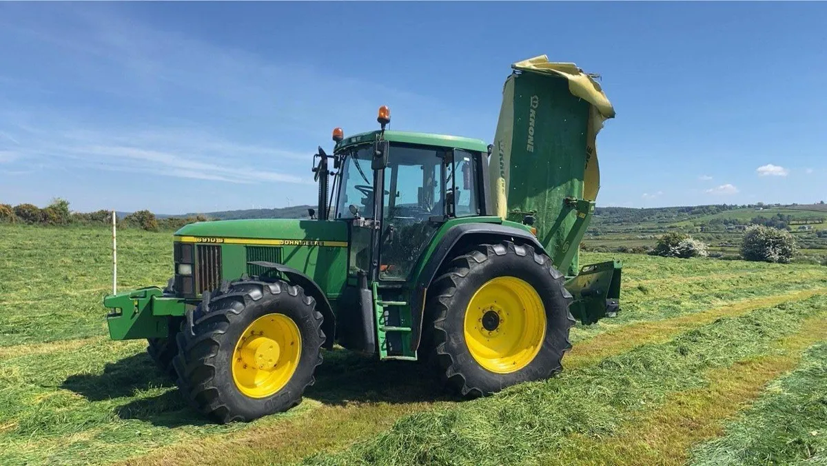Baling for hire - Image 3