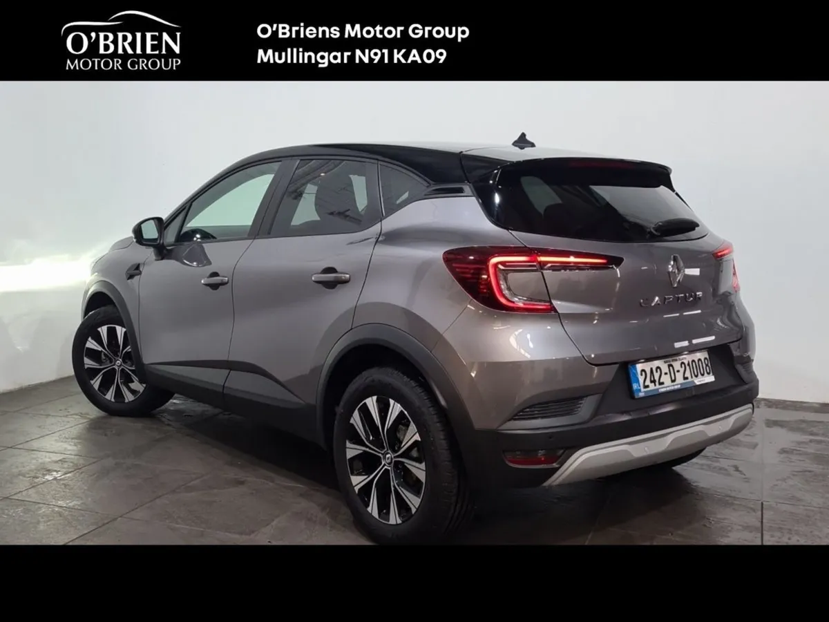 Renault Captur TCe 140 Auto Evolution - Image 3