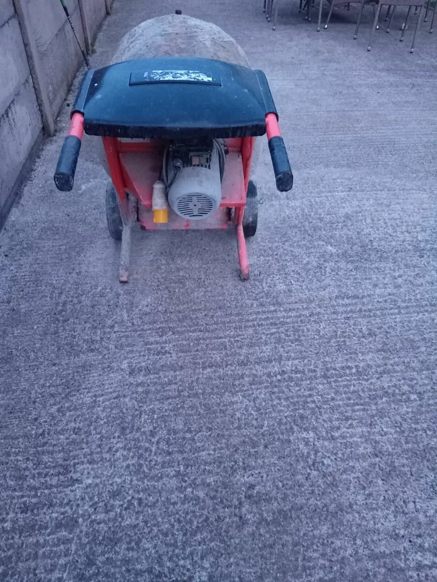 Cement mixer - Image 4