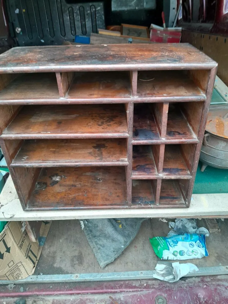 19ct pine pigeon hole unit - Image 1