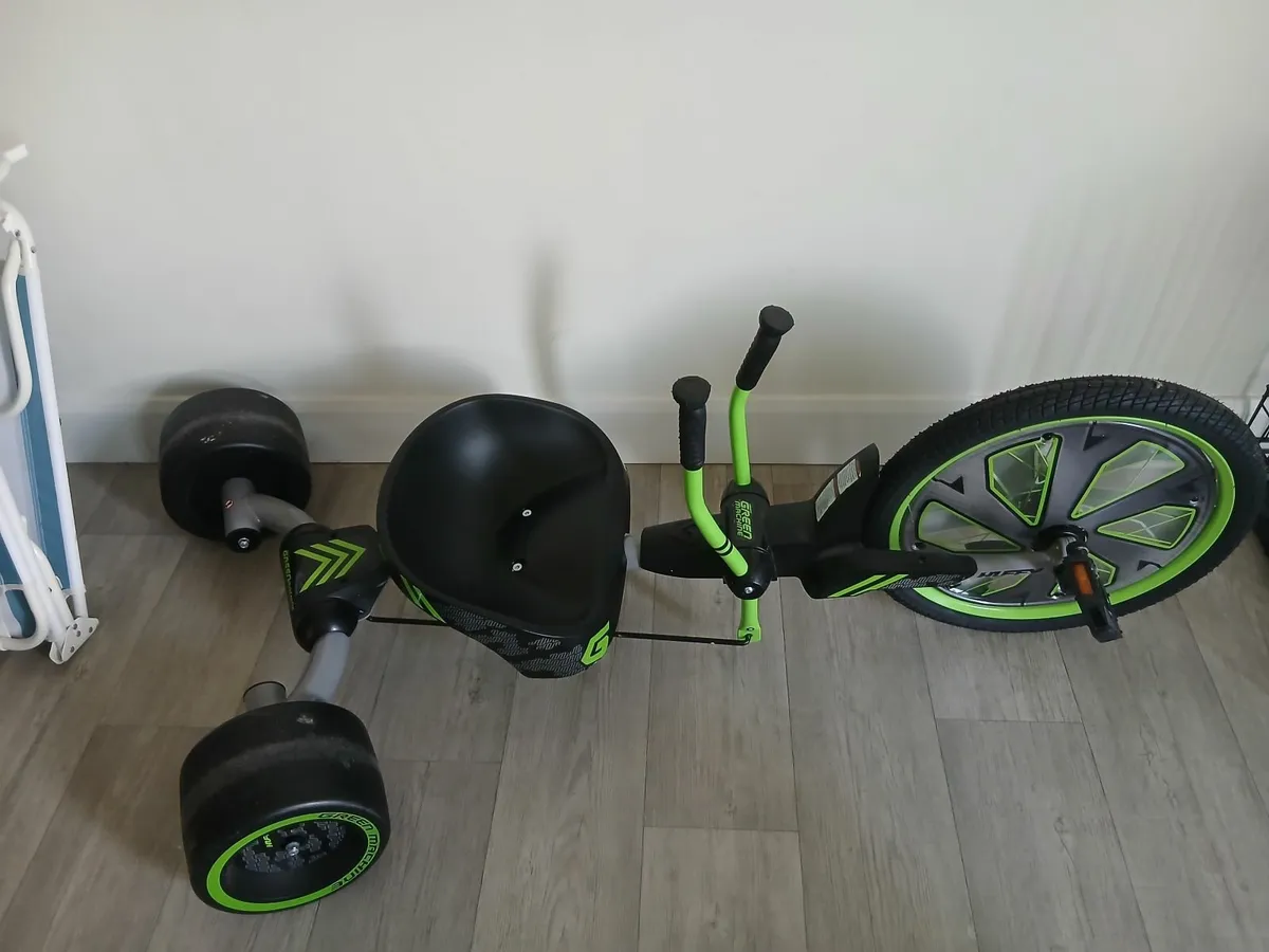 Kids green machine 20in - Image 1