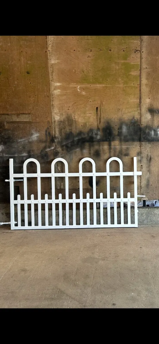 Entrance Gates - Image 4