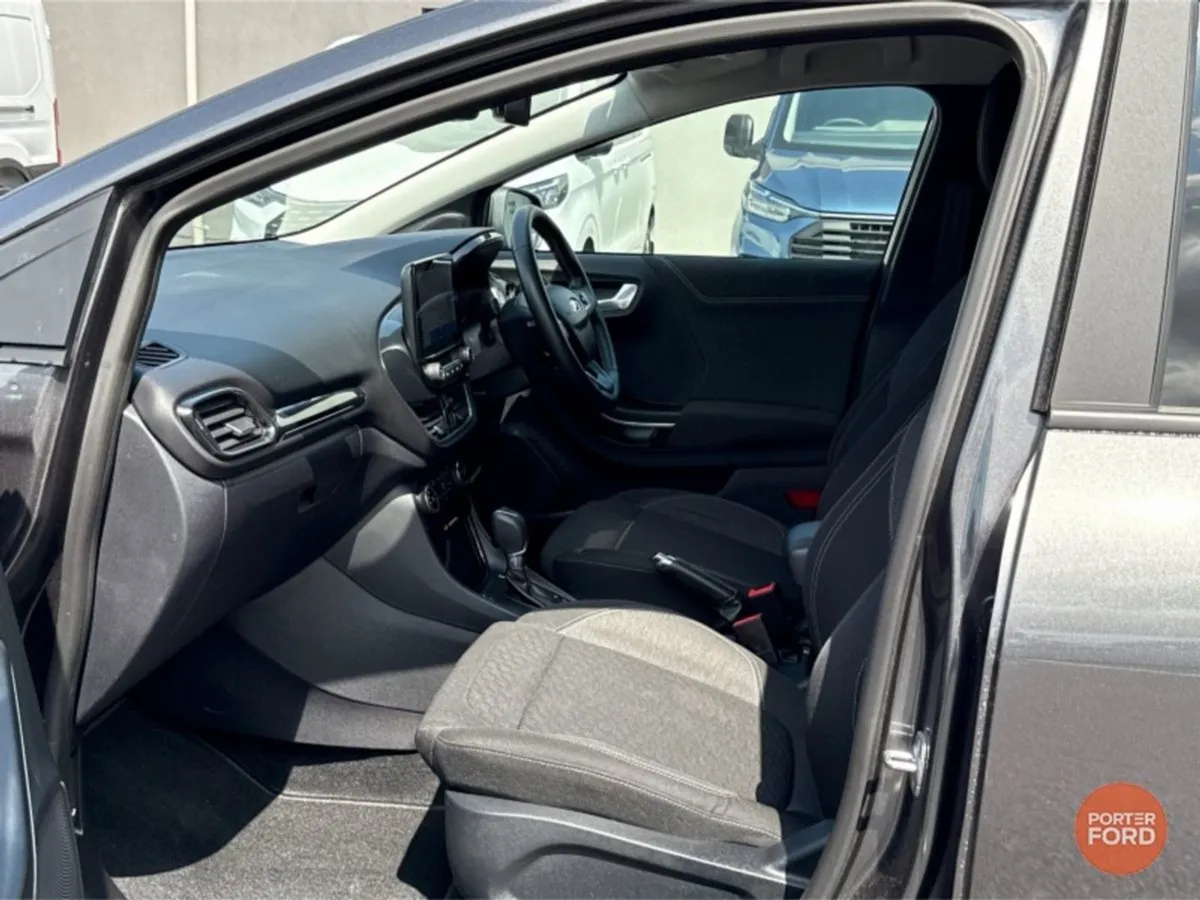 Ford Puma  auto  1.0l Mhev 125PS Titanium Auto - Image 4