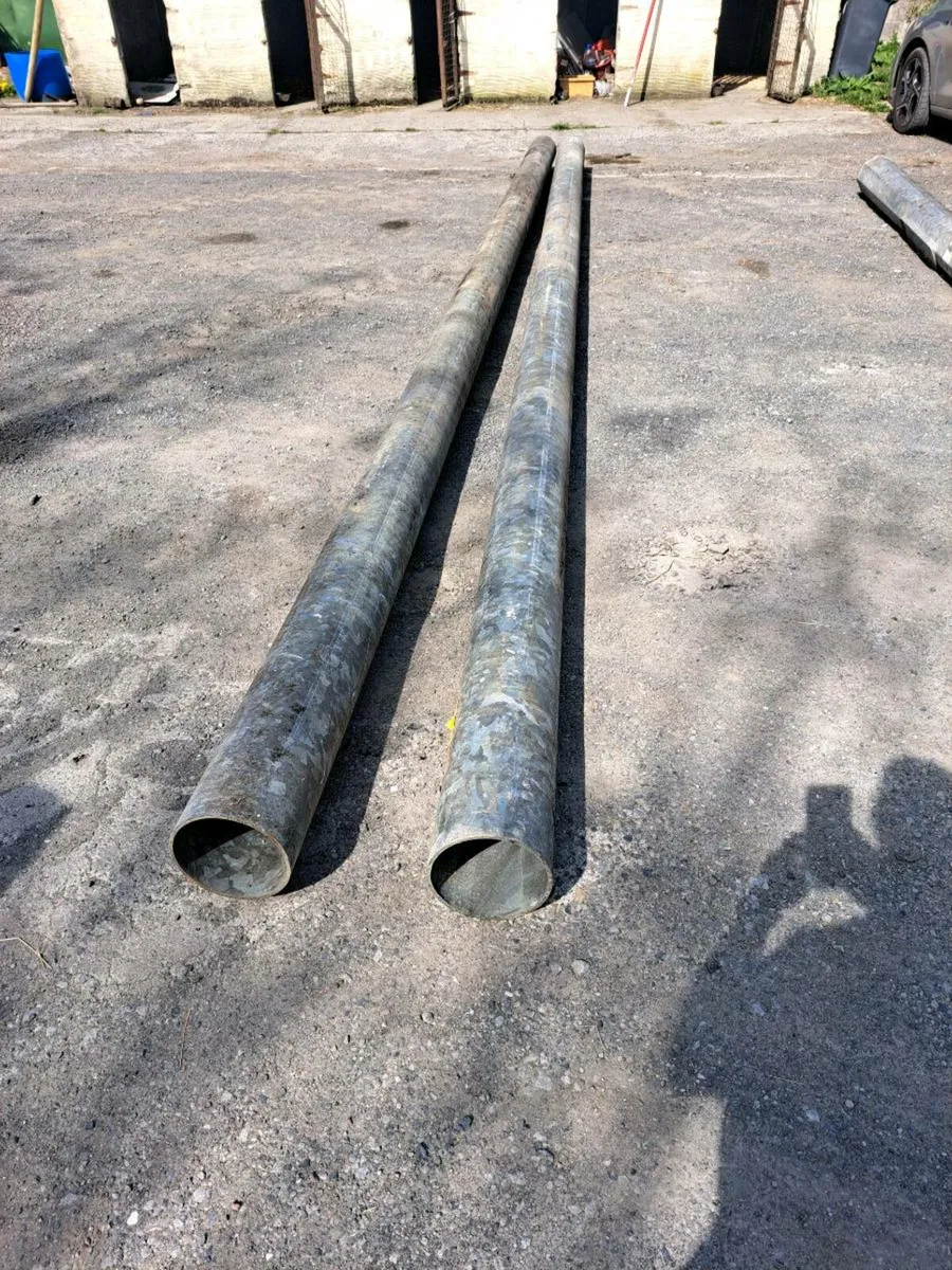Signage poles - Image 2
