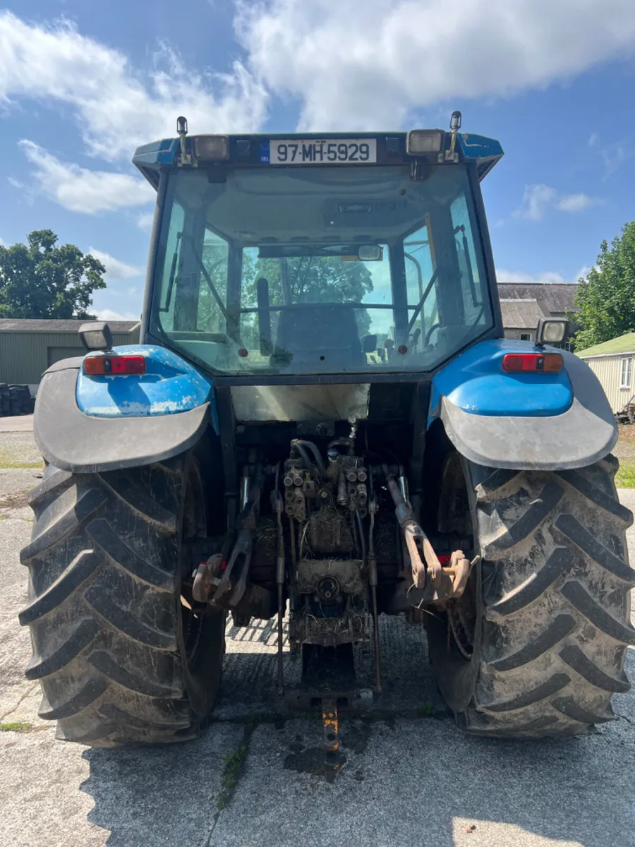 New Holland 8340 - Image 3