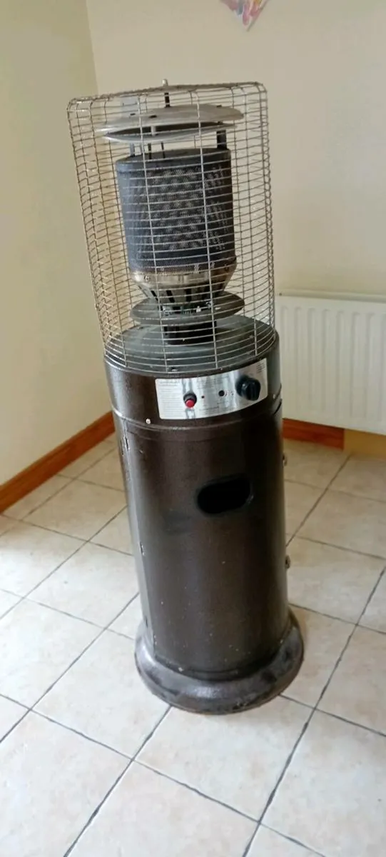 Gas heater - Image 1