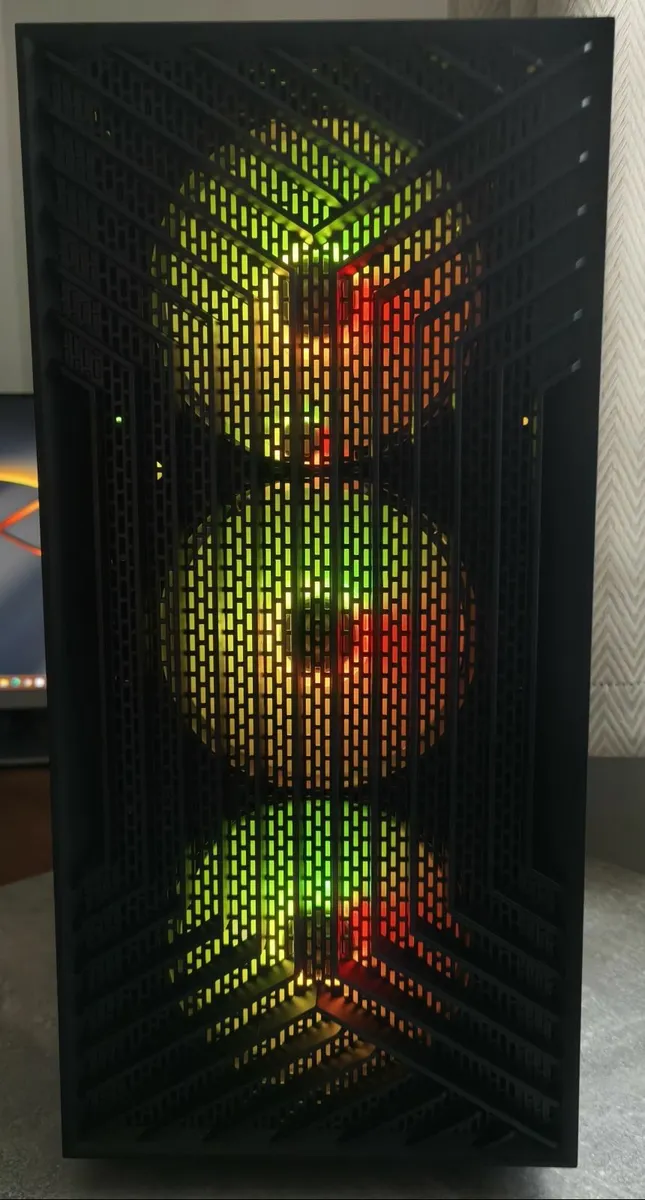 Gaming PC - Image 1