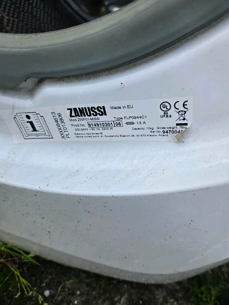 Glass door Zanussi Lindo 300 10kg washing machine - Image 4