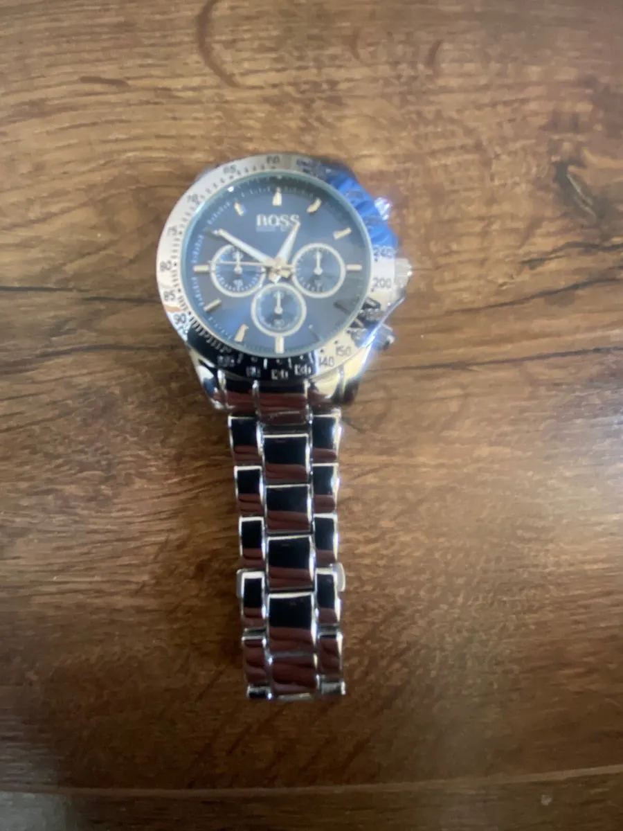 Hugo Boss watch(blue) - Image 3