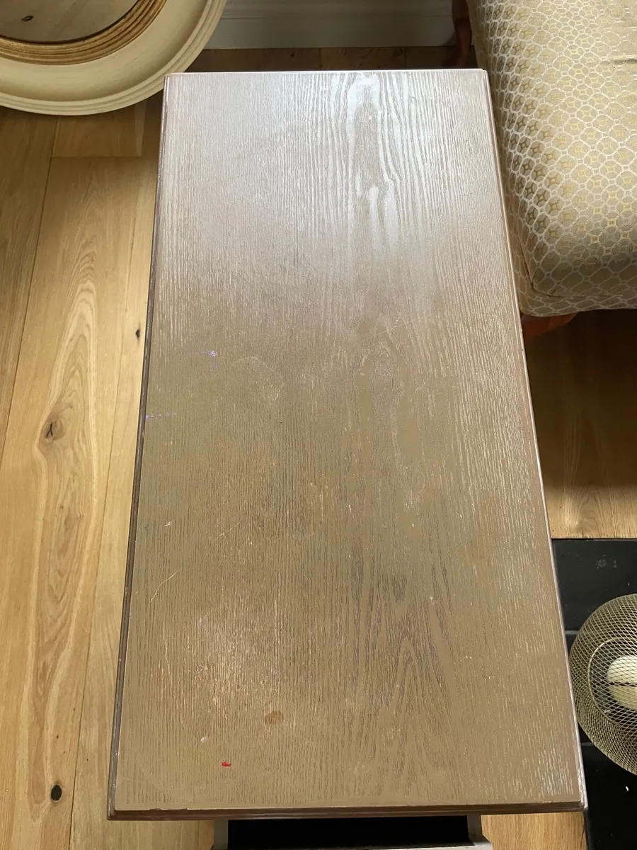 End table - Image 4