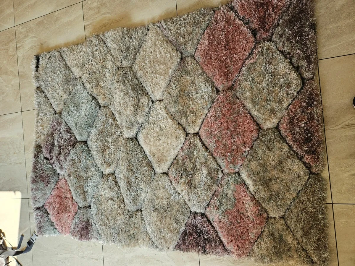 Mat - Image 1