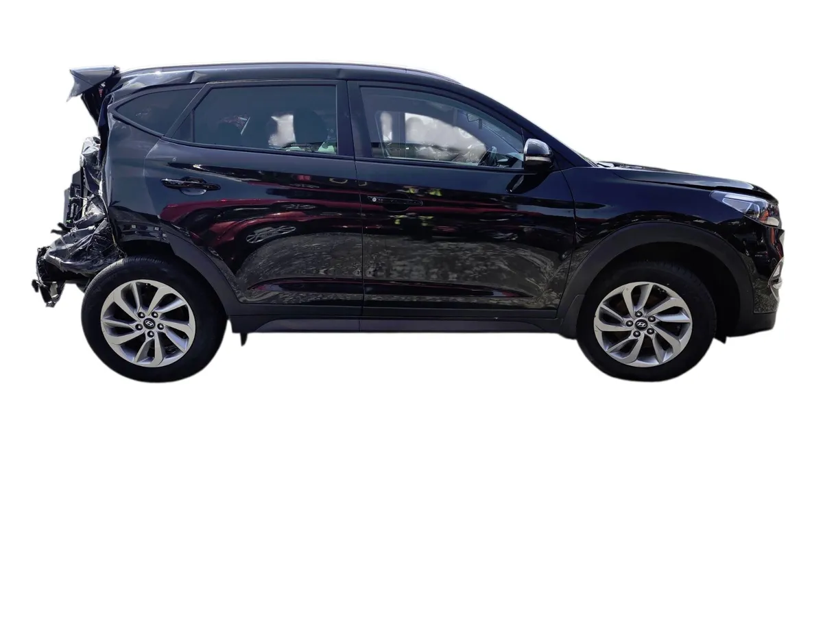 2016 HYUNDAI TUCSON Breaking/Dismantling - Image 2