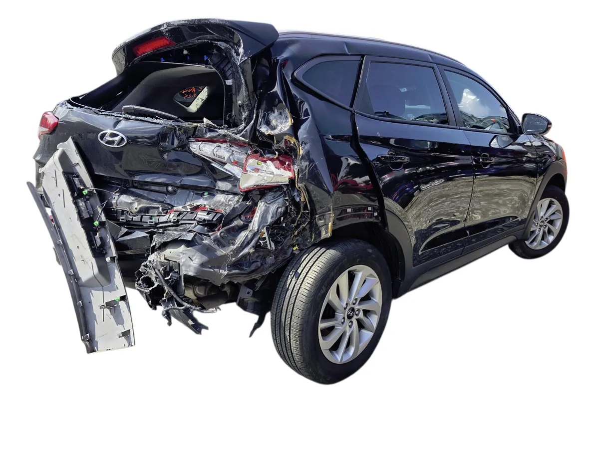 2016 HYUNDAI TUCSON Breaking/Dismantling - Image 3