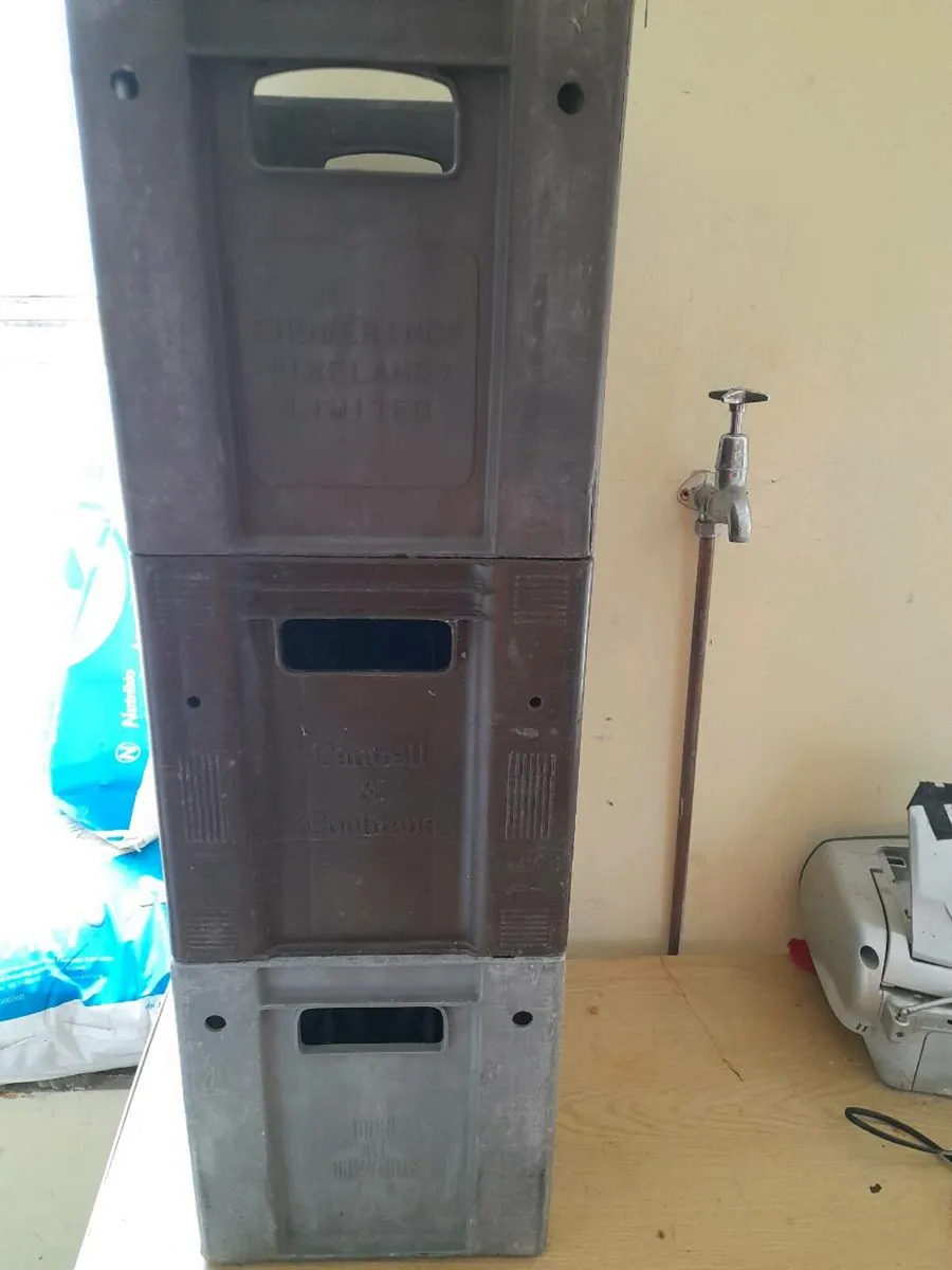 3 old  drinks crates - Image 1