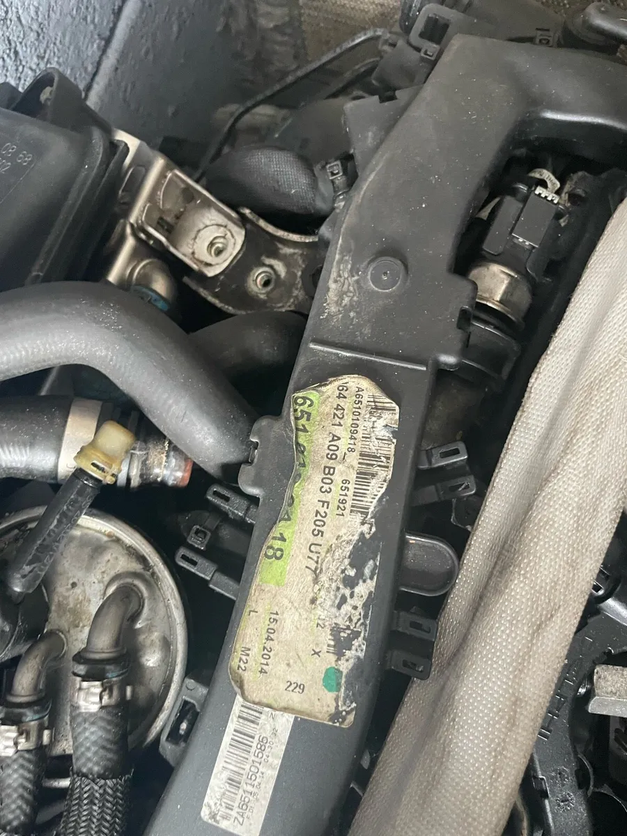 Mercedes c220 2014 diesel engine  parts - Image 2