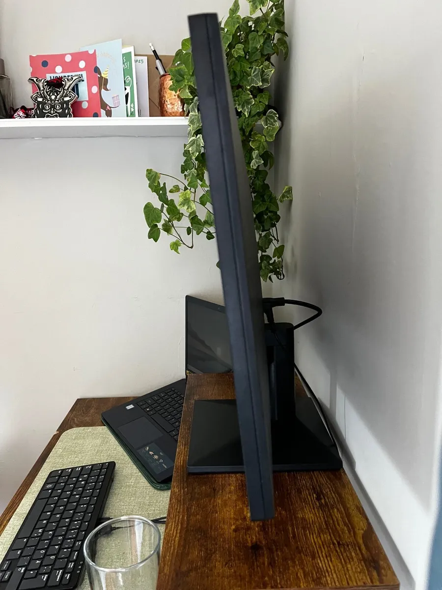 Monitor LG 24 inch - Image 3