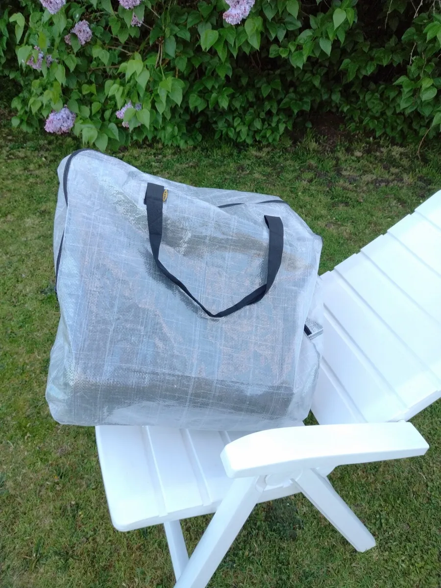 Garden Chair with Cushion and Storage Bag €70 - Image 3
