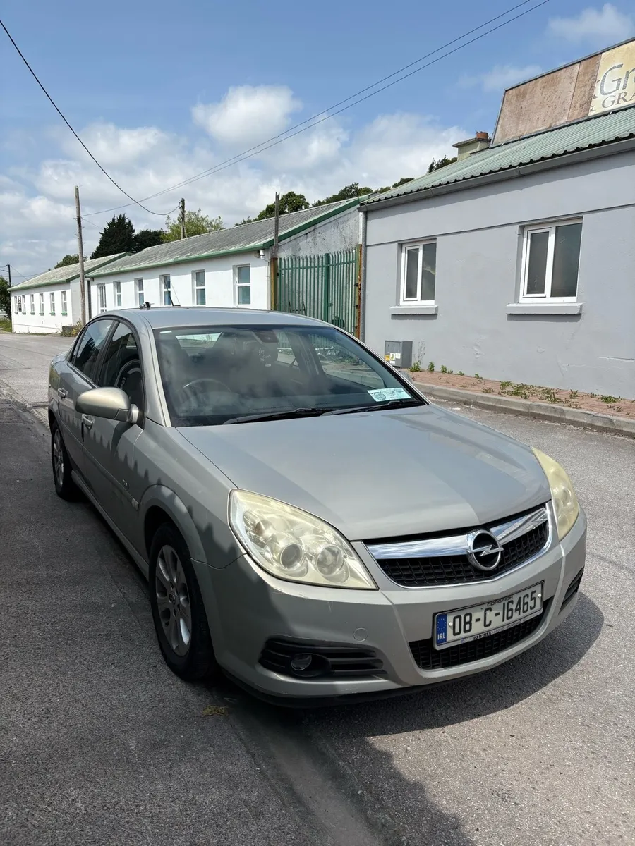 Opel Vectra 2008 Low Mileage - Image 1