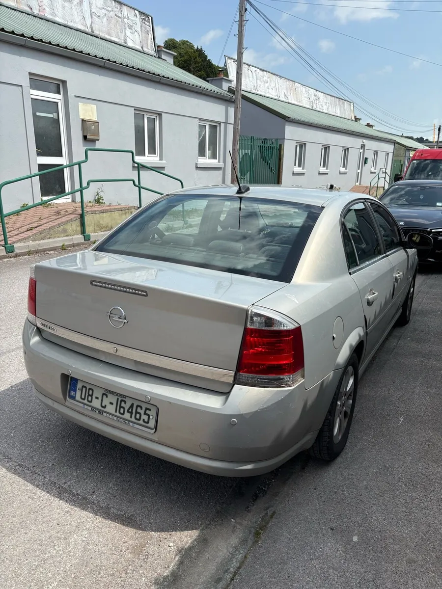 Opel Vectra 2008 Low Mileage - Image 4