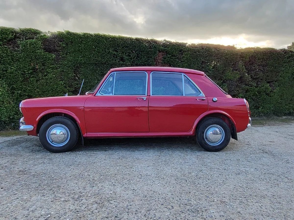 Austin 1100 - Image 4