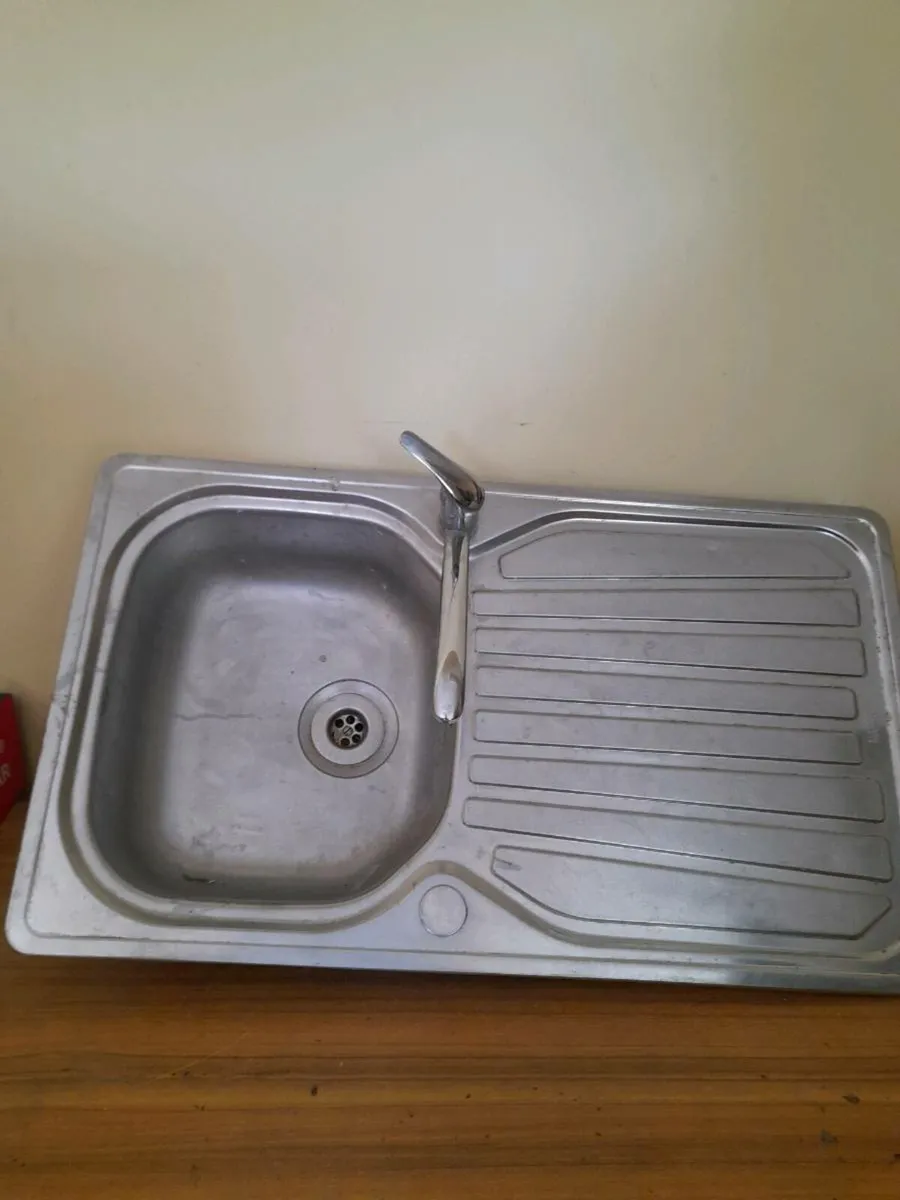 Kitchen sink