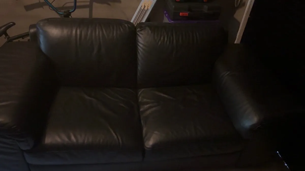 Sofa black leather - Image 2