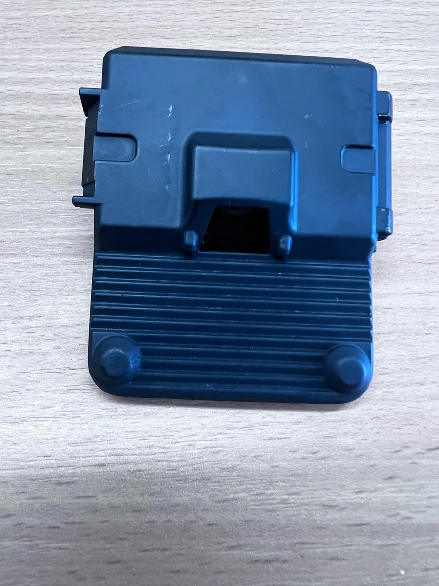 Honda Fit 2017-2019 windscreen Radar camera - Image 1