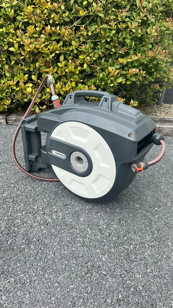 Gardena wall hose box - Image 1