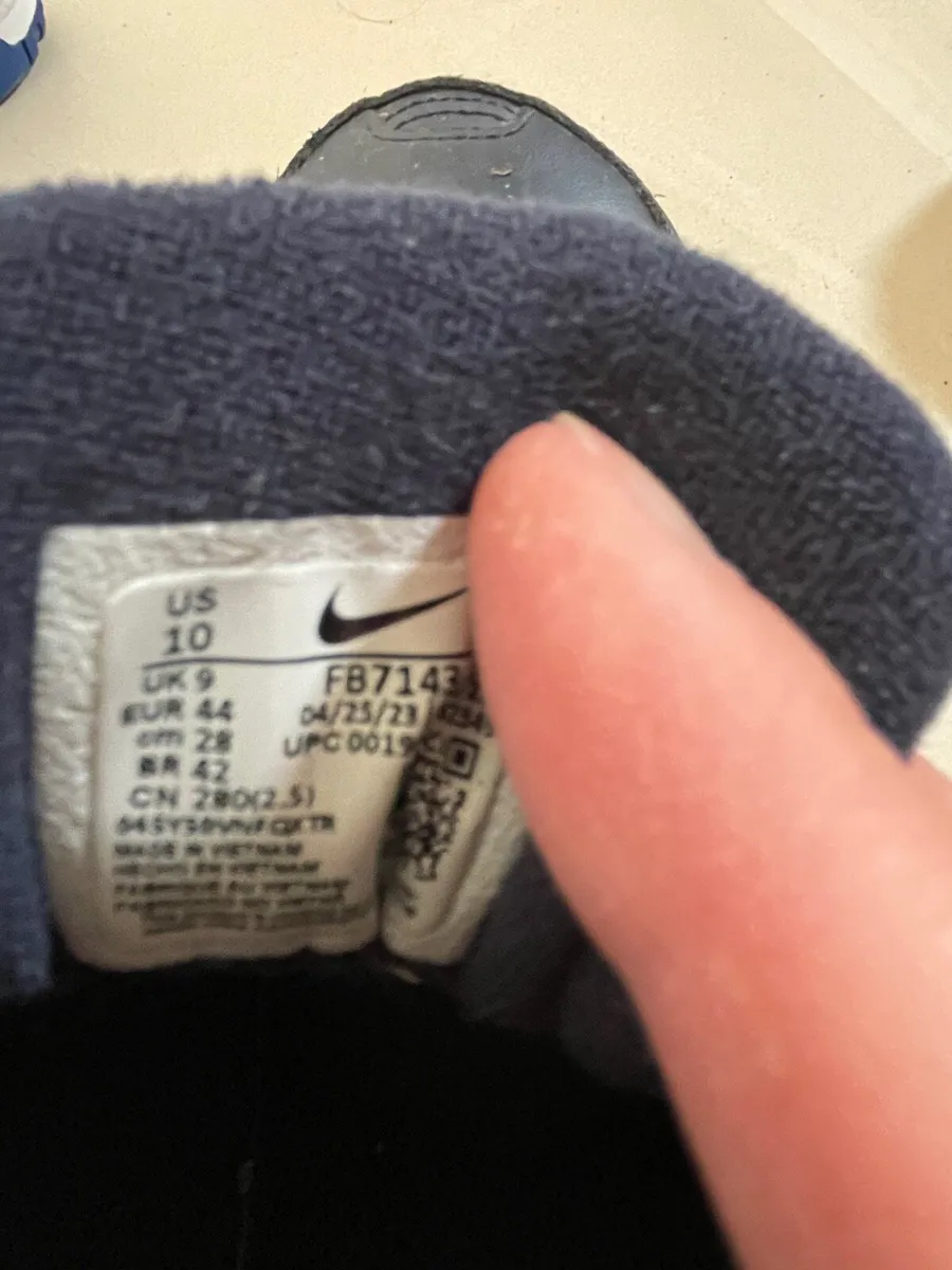 Nike air monarch uk 9 - Image 4