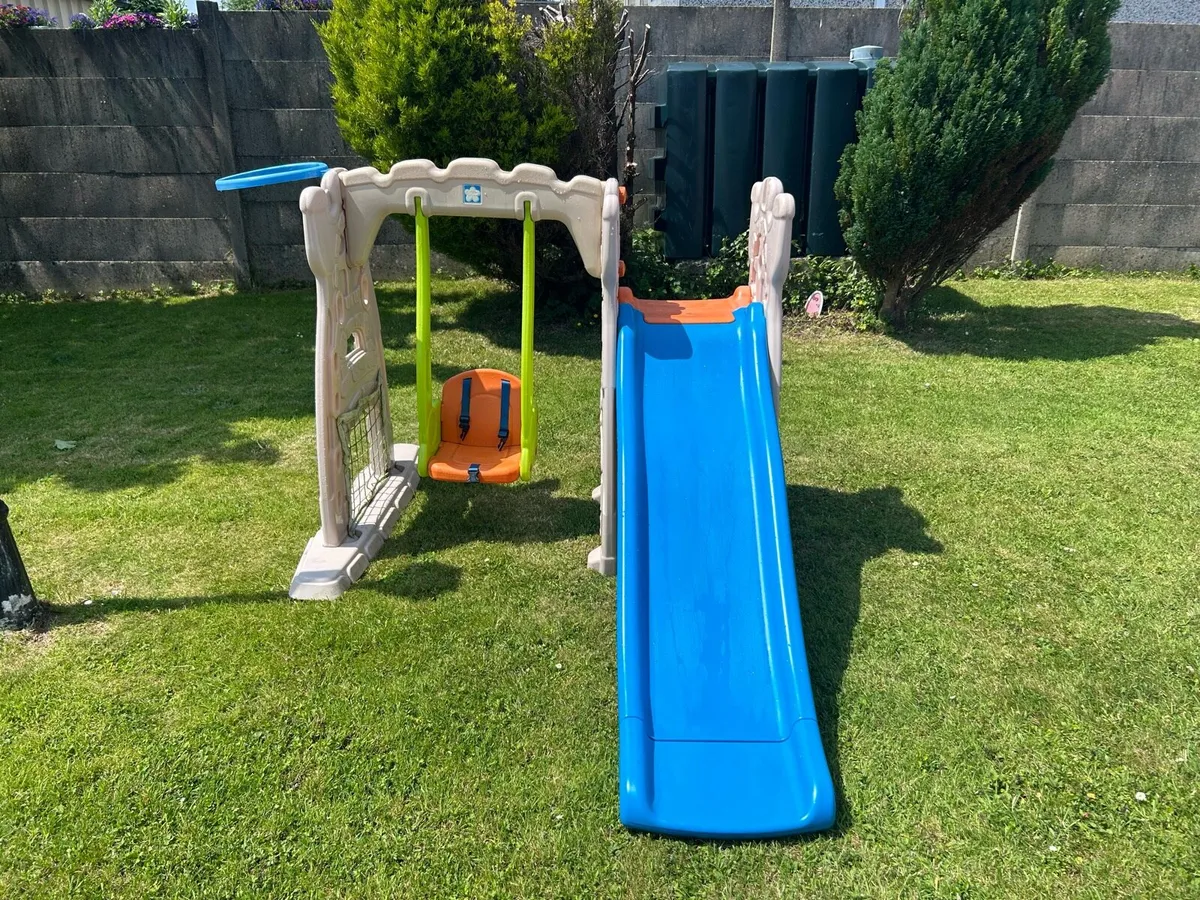 Kids swing and slide set - Image 1