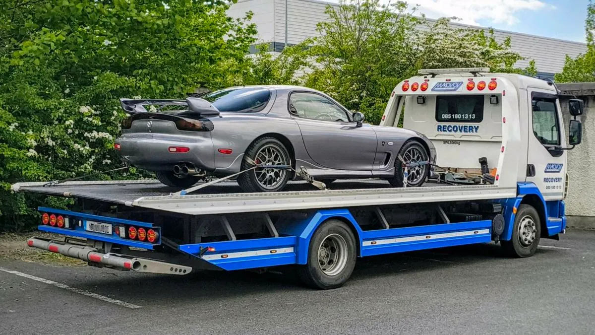 Vintage/Classic car Recovery & Transport - Image 1