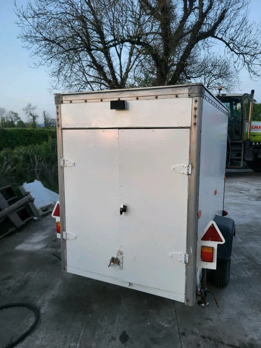 Box trailer - Image 2