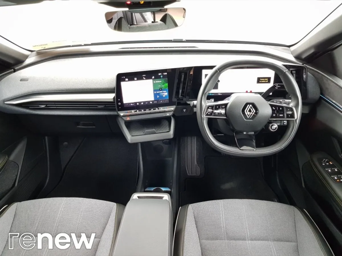 Renault Megane E-Tech Ev60 220hp Techno - Image 3