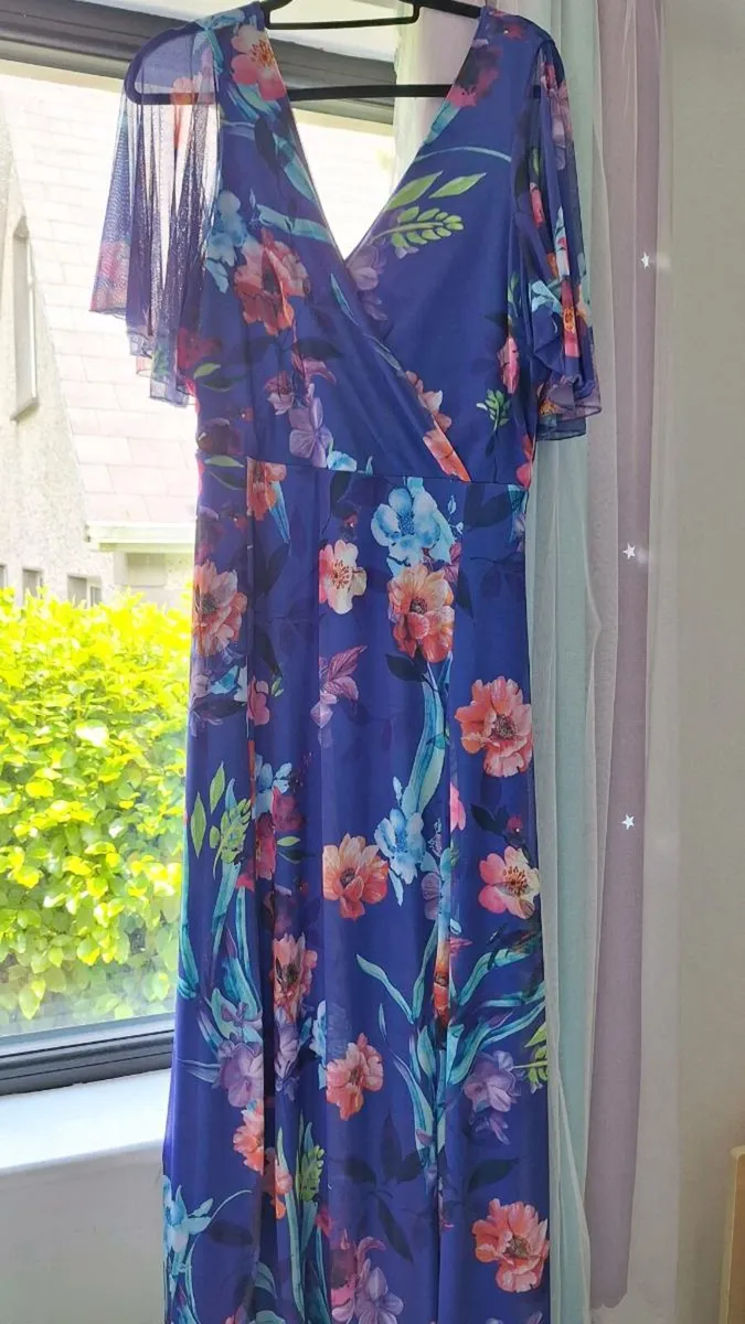 Floral maxi dress - Image 1