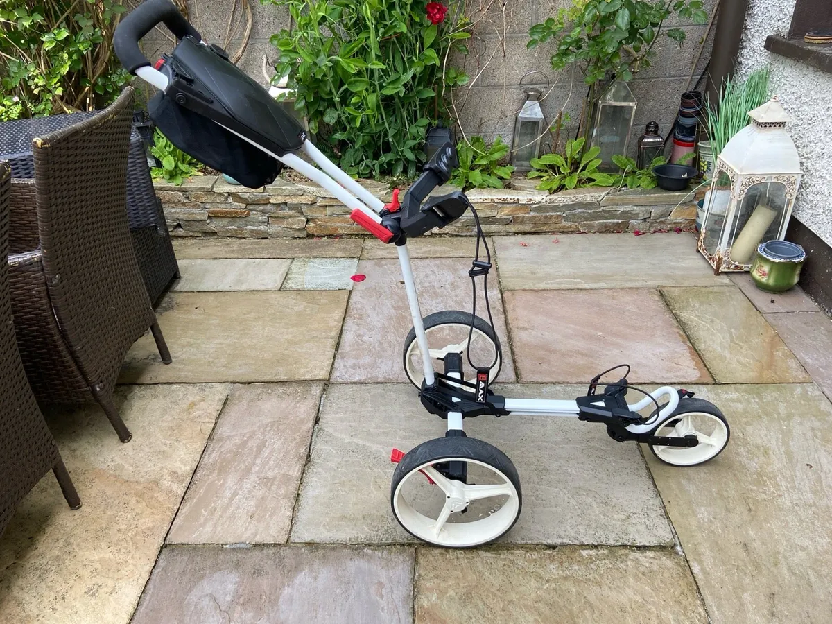 Big max   Trio.  Golf.  Trolley - Image 1
