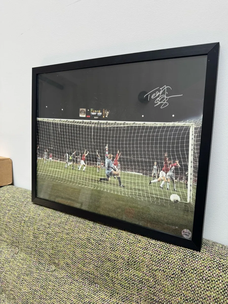 Signed teddy sheringham 99 print - Image 2