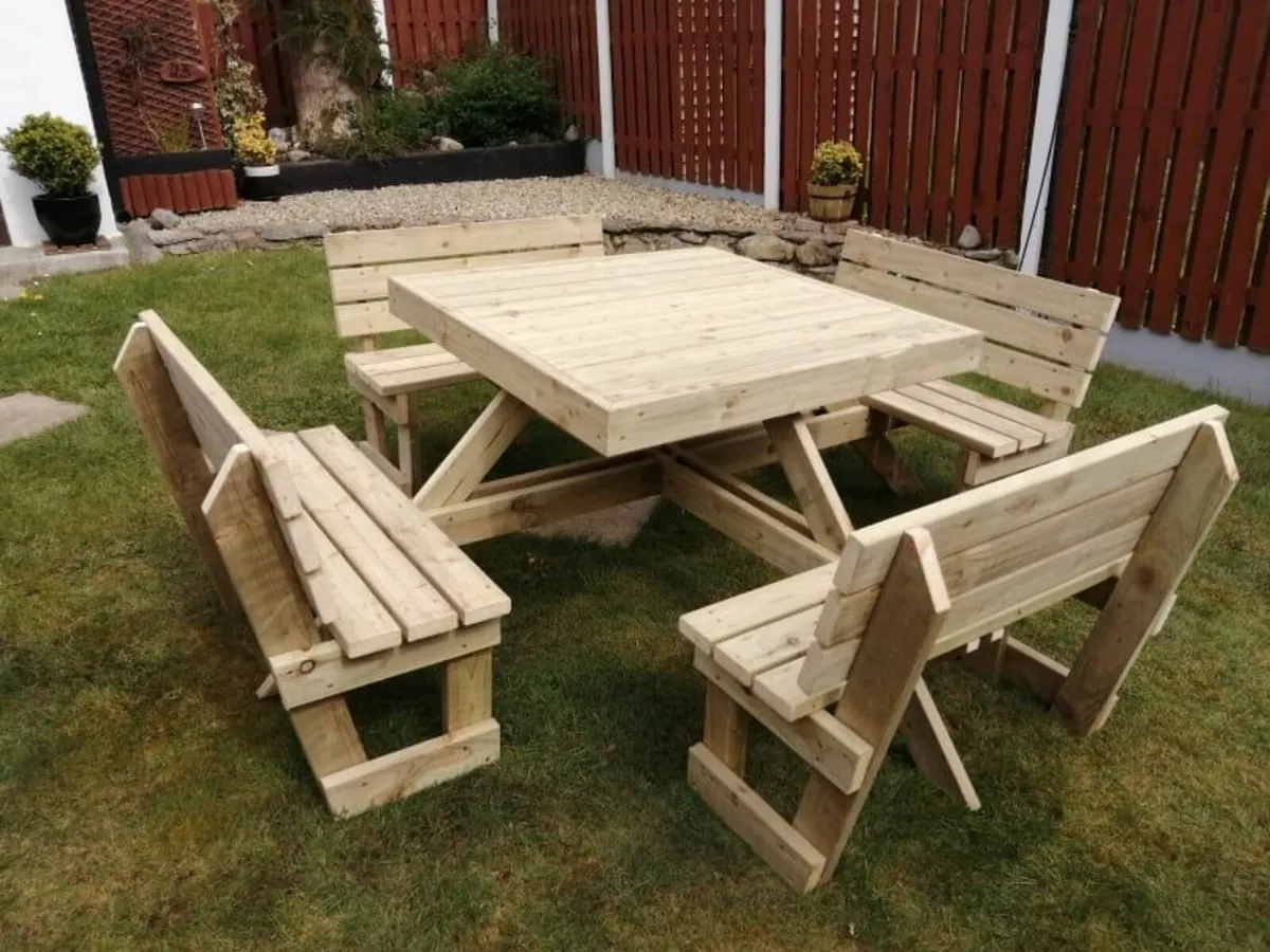 Garden furniture - Image 1