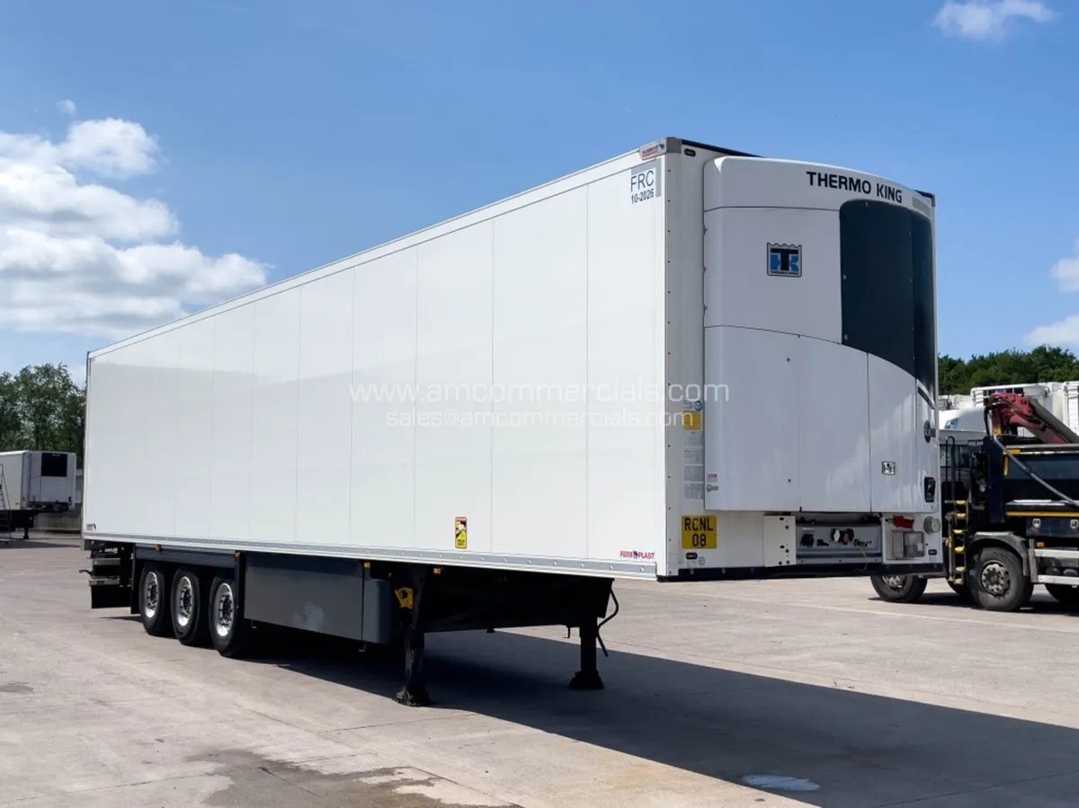 2020 SCHMITZ CARGOBULL FRIDGE TRAILER - Image 1