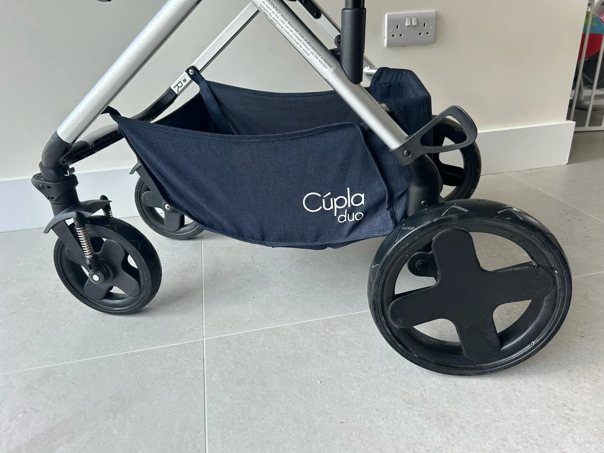 Cupla Duo Pram / Stroller set - Image 2