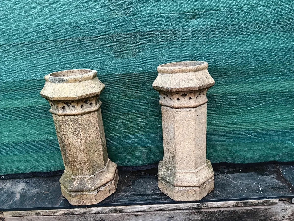 2 pieces of Old Victorian Hexagon Chimney Pots - Image 2