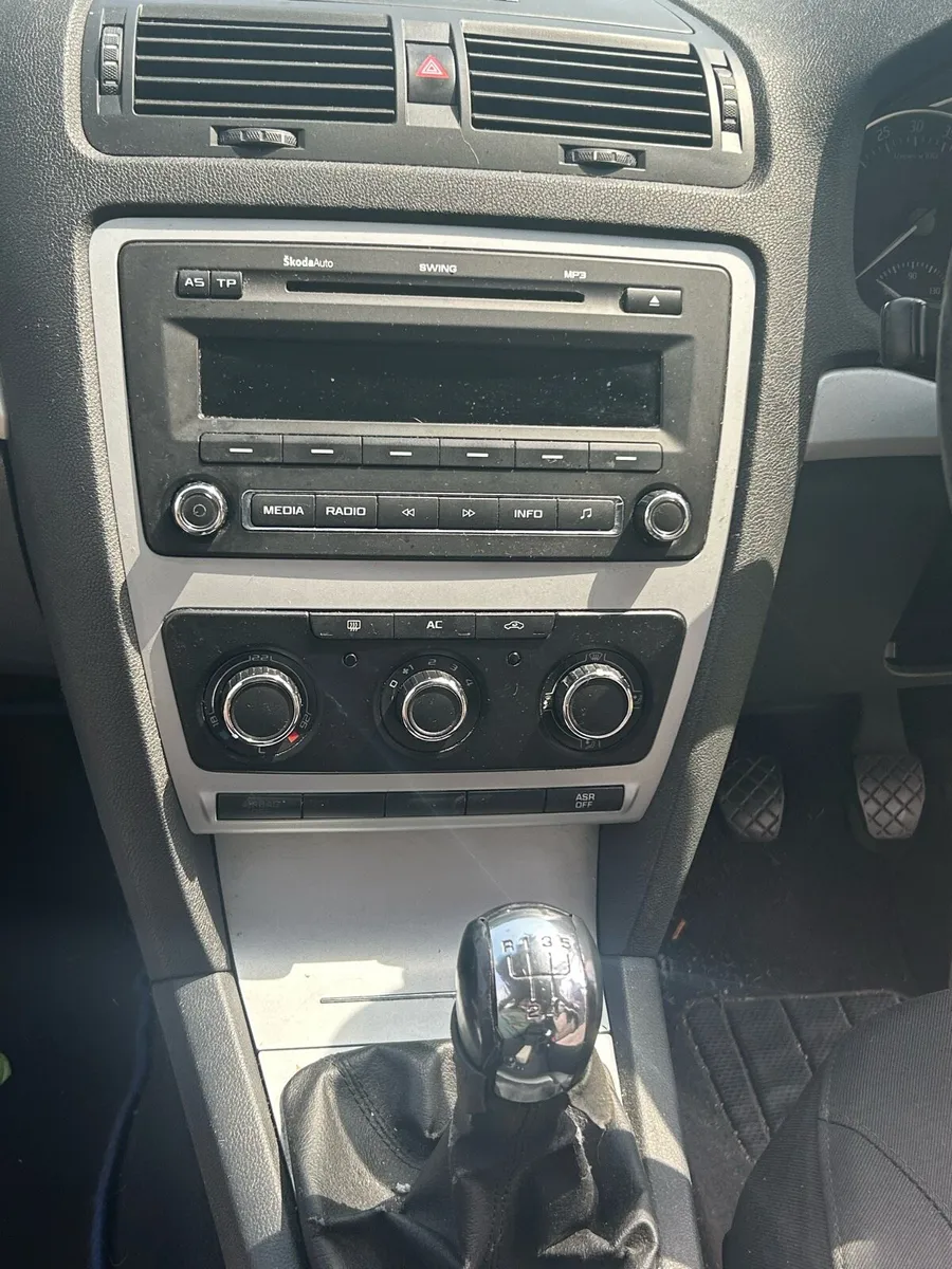 Skoda Octavia diesel 1.6 - Image 4