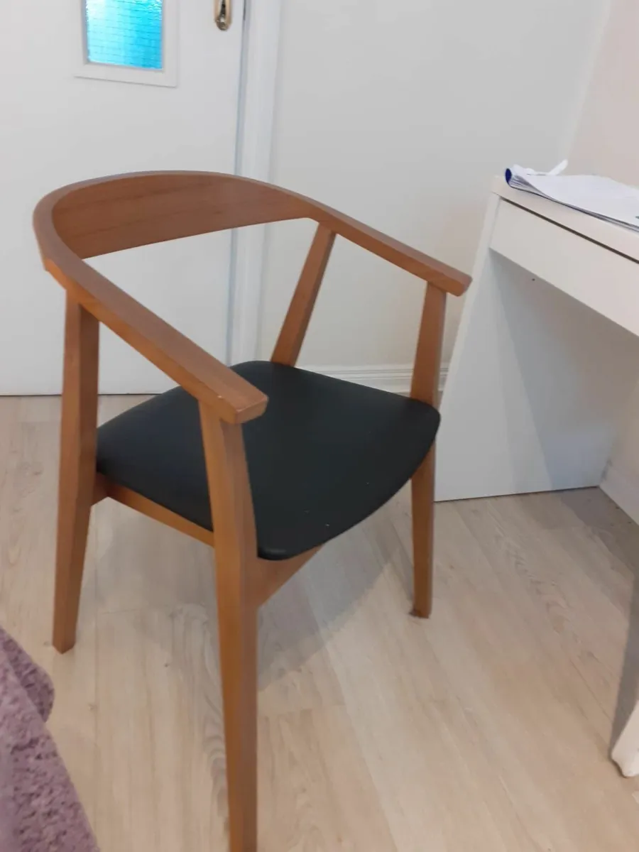 Chairs for sale. - Image 2