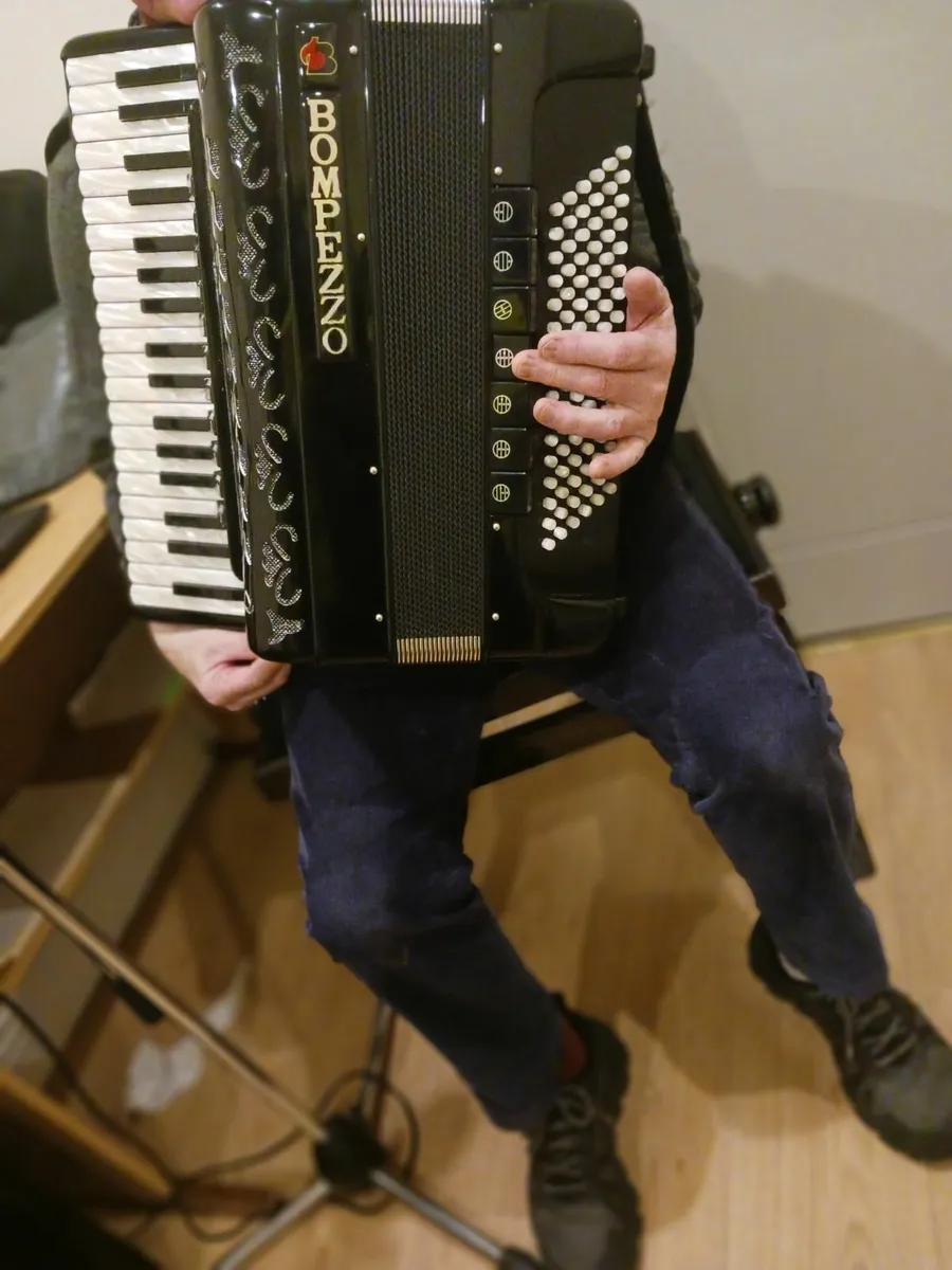 accordion - Image 3
