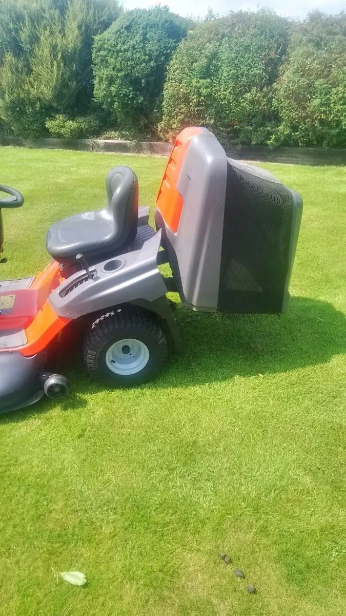Husqvarna mower - Image 3