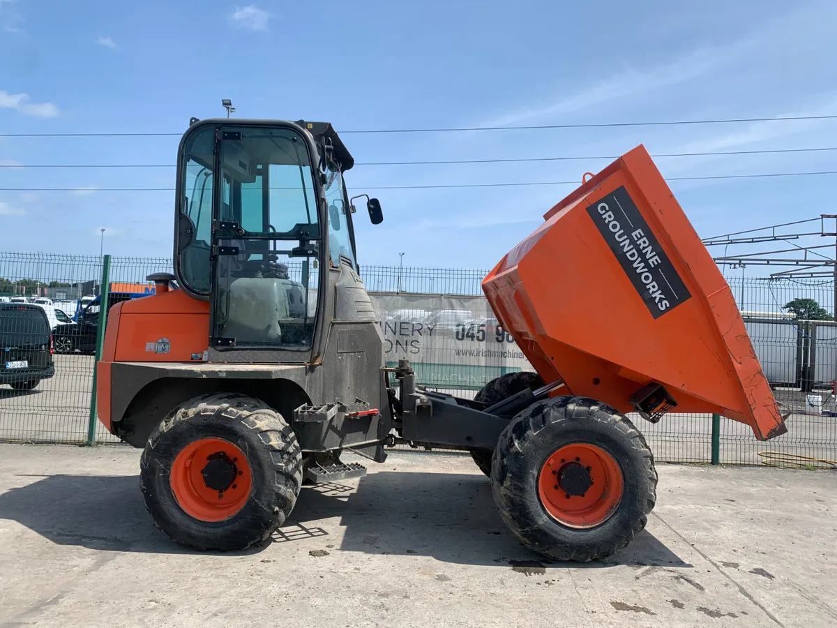 BID ONLINE NOW - 2018 AUSA 10T DUMPER C/W CAB - Image 3