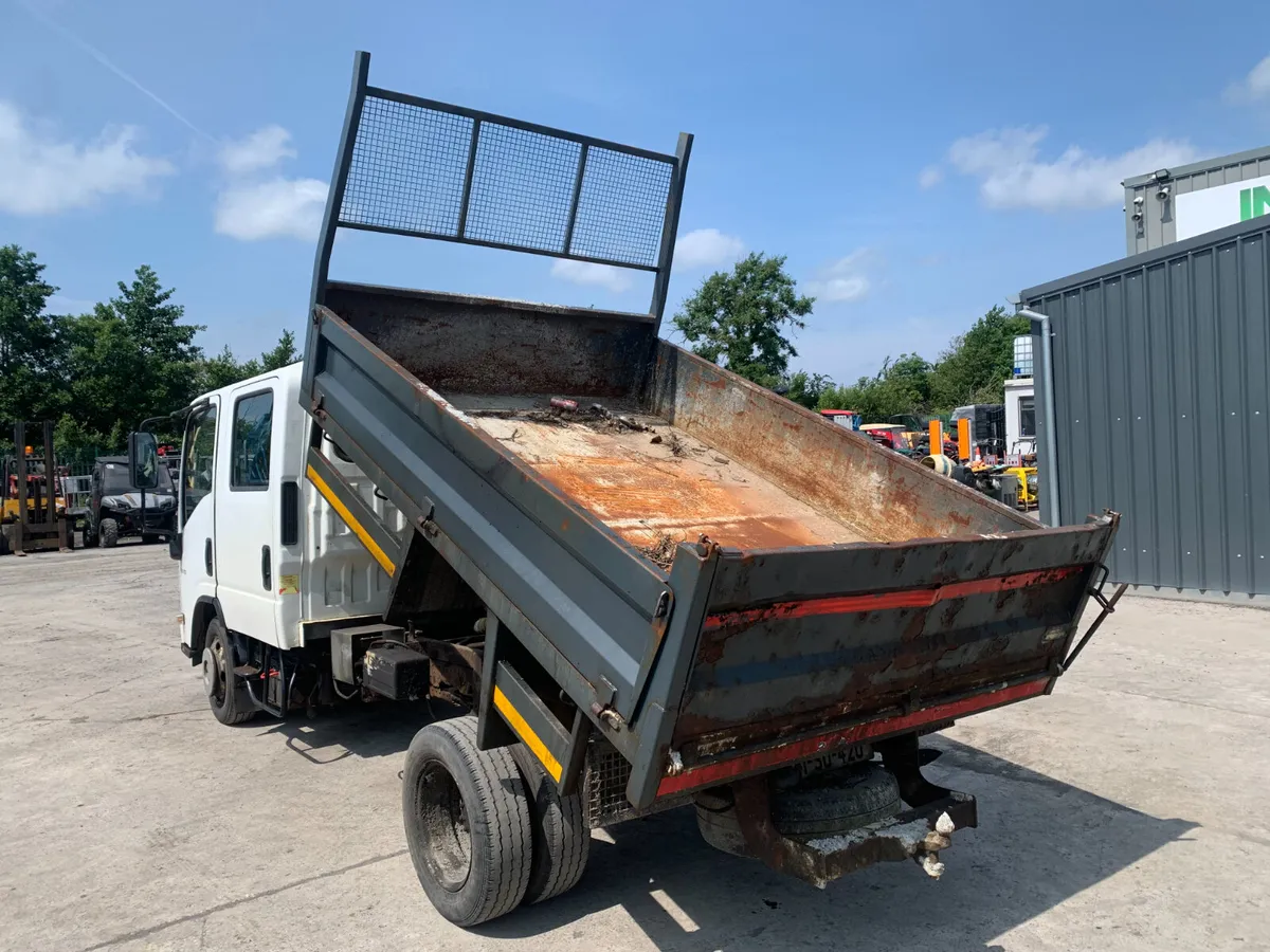 BID ONLINE NOW - 2014 ISUZU 3.5T CREW CAB TIPPER - Image 3