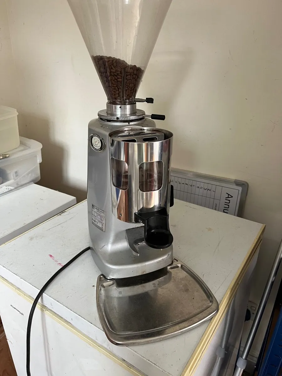 Mazzer coffee grinder - Image 3