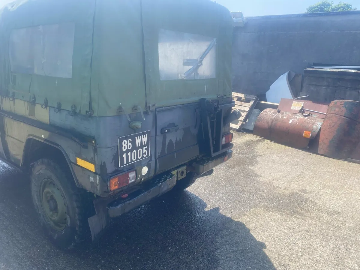 Mercedes G Wagen Military - Image 3