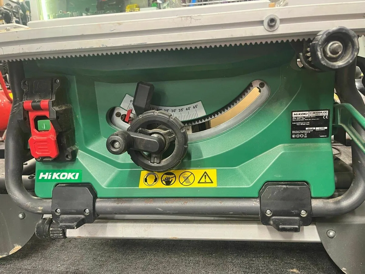 Hikoki Wheeled Table Saw - Image 4
